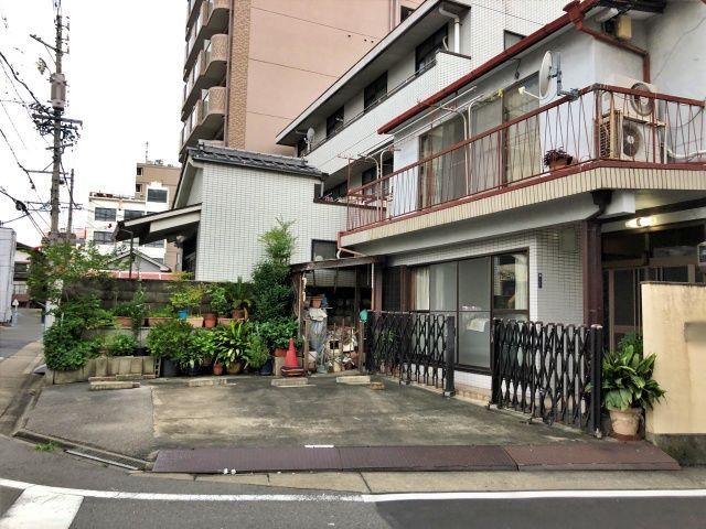 ＊西脇駐車場