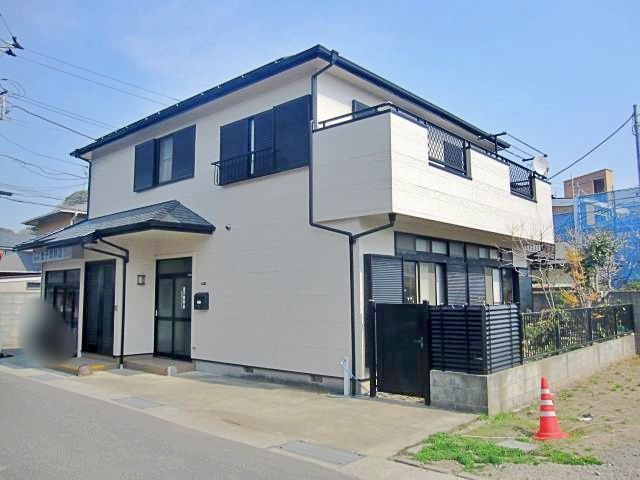 元金子燃料店駐車場