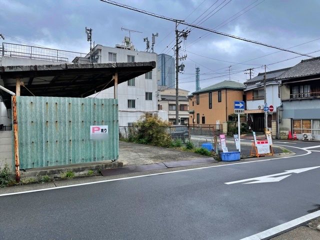 太閤5丁目駐車場