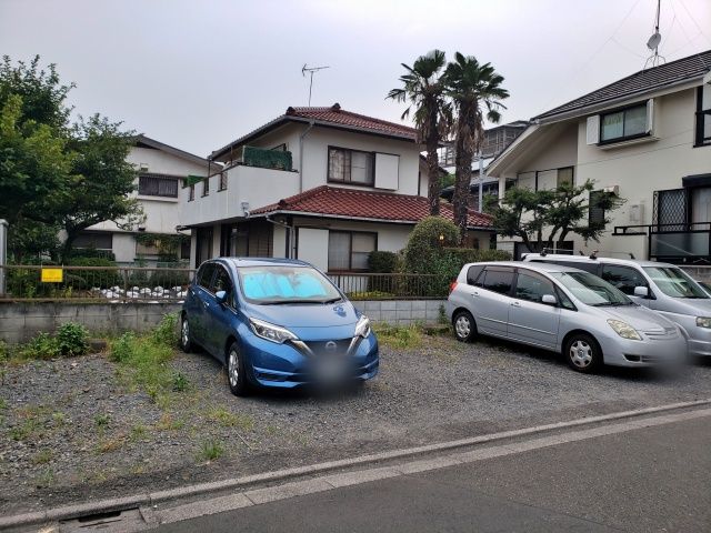 倉本邸_井の頭5丁目月極駐車場