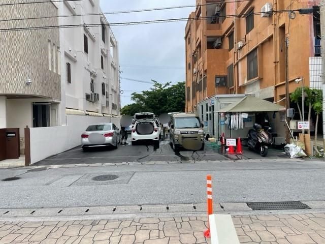 那覇空港パーキング