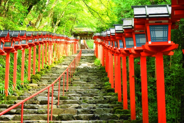 貴船神社