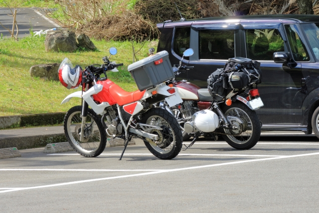 バイク駐車場