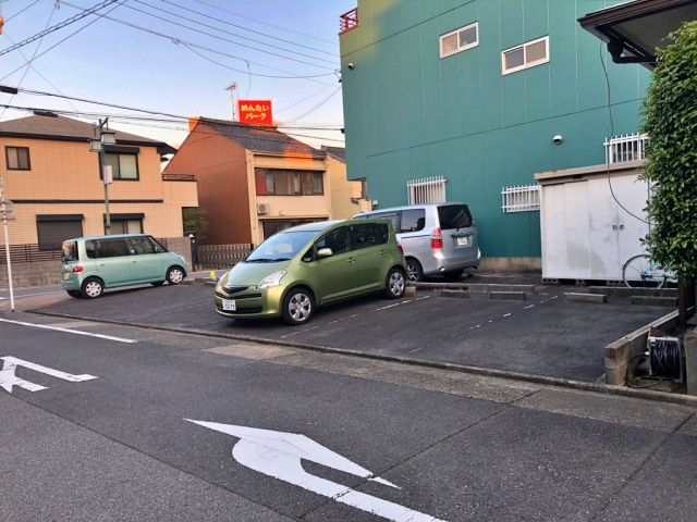 熱田区須賀町パーキング