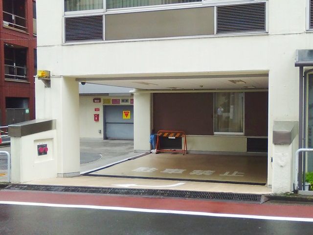 akippa 瀬川ビル駐車場【利用時間:8:30~19:00】【機械式】