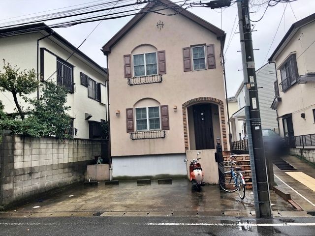 ディズニーランド ディズニーシー 駐車場 料金 時間 無料の方法 混雑 車中泊など徹底調査 裏ワザも公開 アキチャン Akippa Channel