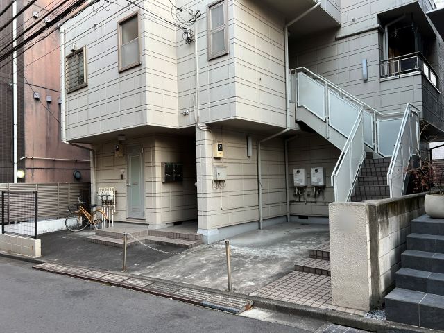 【恵比寿駅まで徒歩5分】松岡邸☆akippa駐車場