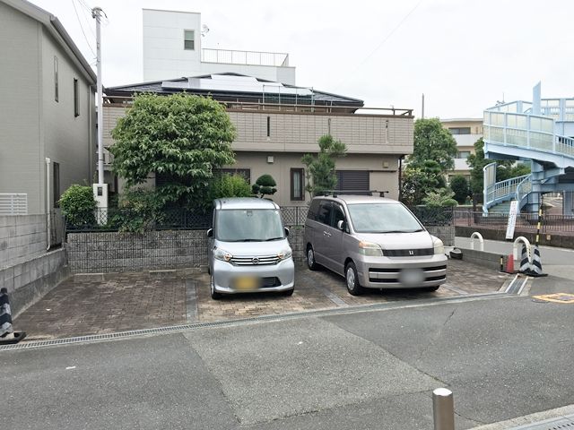 akippa 蛍池中町駐車場