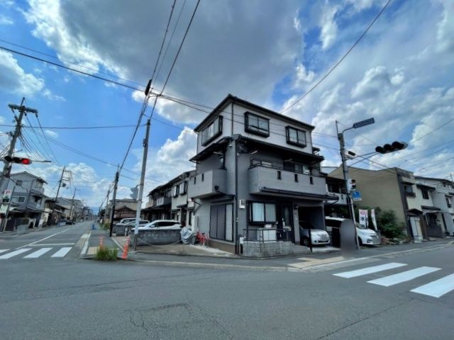 akippa ＊八条寺内町[岡村]駐車場