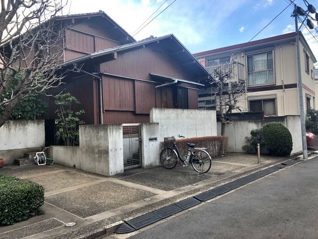 akippa ＊岩田駐車場