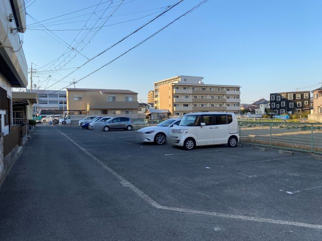 akippa ○下代駐車場