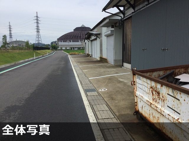 アキッパ たなべ工務店駐車場
