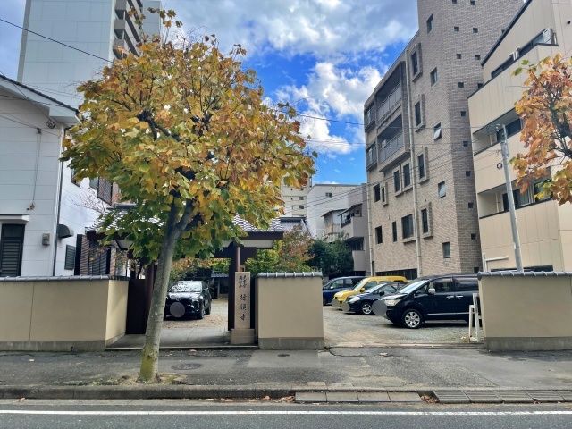 アキッパ 須崎町13-18駐車場