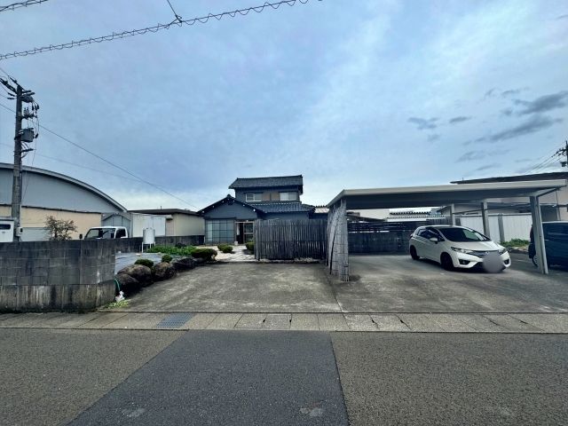 アキッパ 舟津町4-7-4駐車場