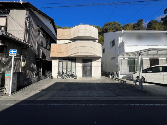 音羽町28-7 阿部邸☆アキッパ駐車場