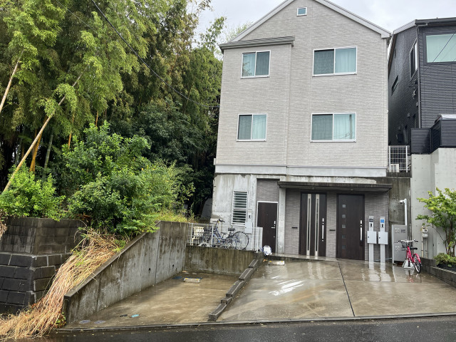 アキッパ たまプラーザ南口　新石川2丁目