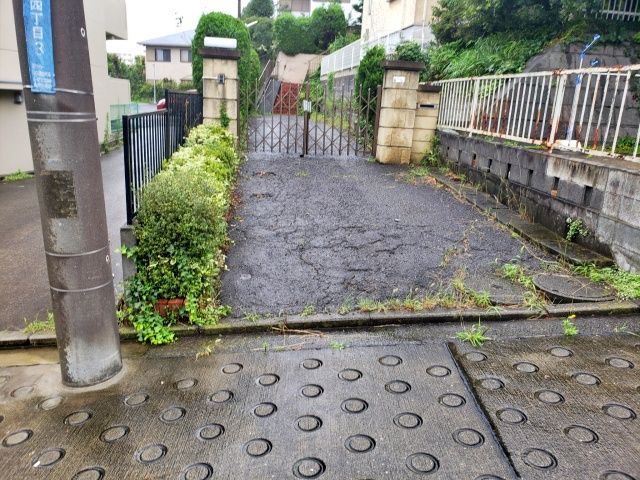 アキッパ 戸村邸_青葉区新石川駐車場