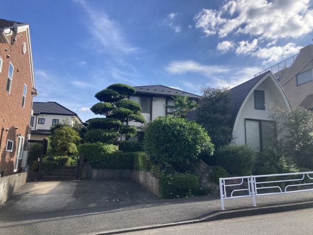 新石川3丁目16横井邸[アキッパ]駐車場