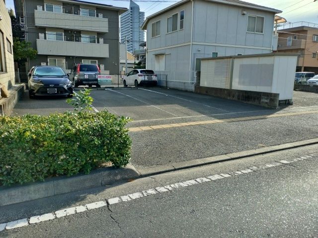 アキッパ 寿町かわい駐車場