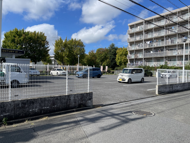 アキッパ 高速バス乗り場すぐ センチュリー21 うらら駐車場