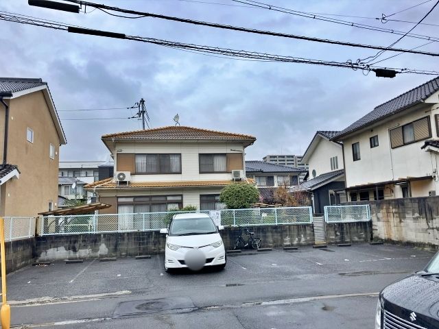 アキッパ 寿町9-4駐車場